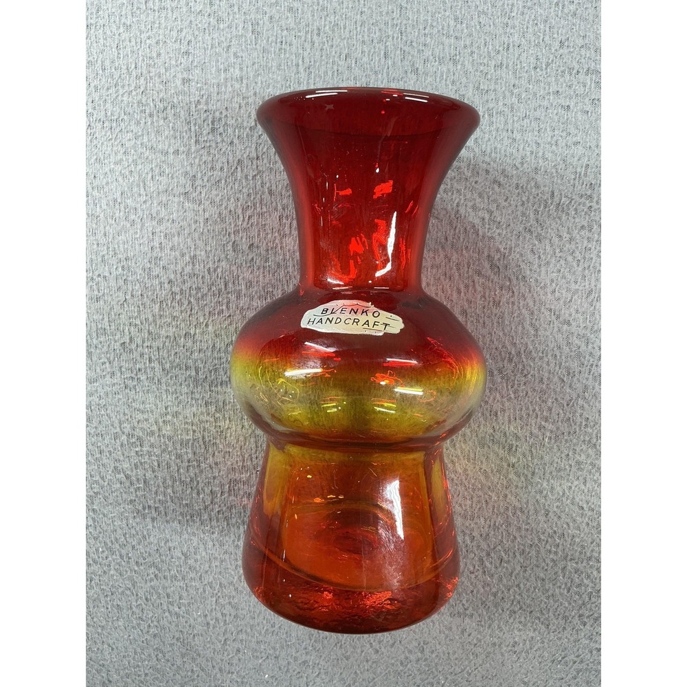 Blenko Handcraft Red Ombre Vase Mid-Century Modern Hand Blown Glass Vintage - Picture 1 of 7